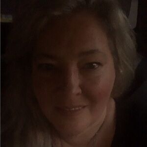 Meet your Posher, Louise